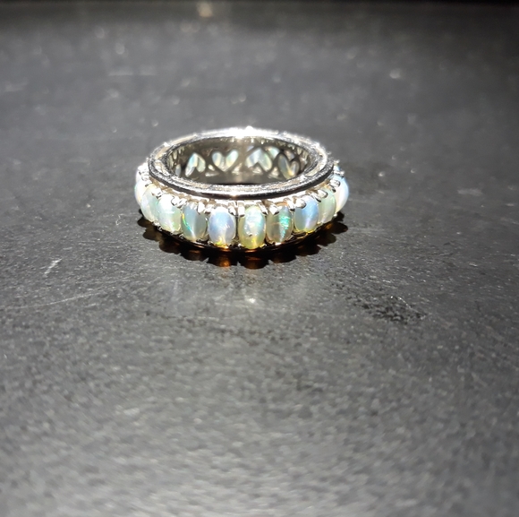 OOAK DESIGNER Other - Natural Opal Spinner Band Ring